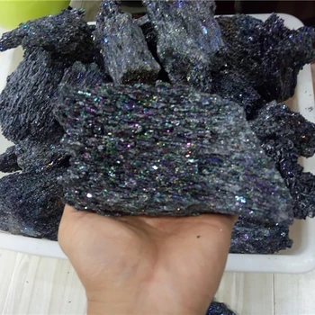 Naravni Pisane Mineralni Silicijevega Karbida Kamen Okraski Mineralnih Kristalov Rude Vzorcu Naravnega Kamna Okrasni Kamen