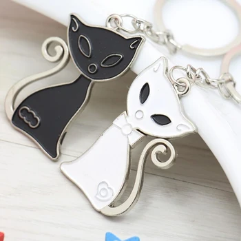 1 Par Nov Modni Črno-Belega Mačka, Lisica Obeski Keychain Obroči Ključnih Verige & Obroč Imetnik Keyring Porte dekoracijo Darilo