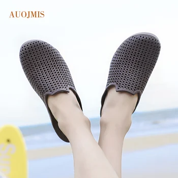 AUOJMIS poletje moda luknjo čevlji moški copat plaži čevlji 2019 nov trend zunaj nošenje pol copate baotou prostem sandali